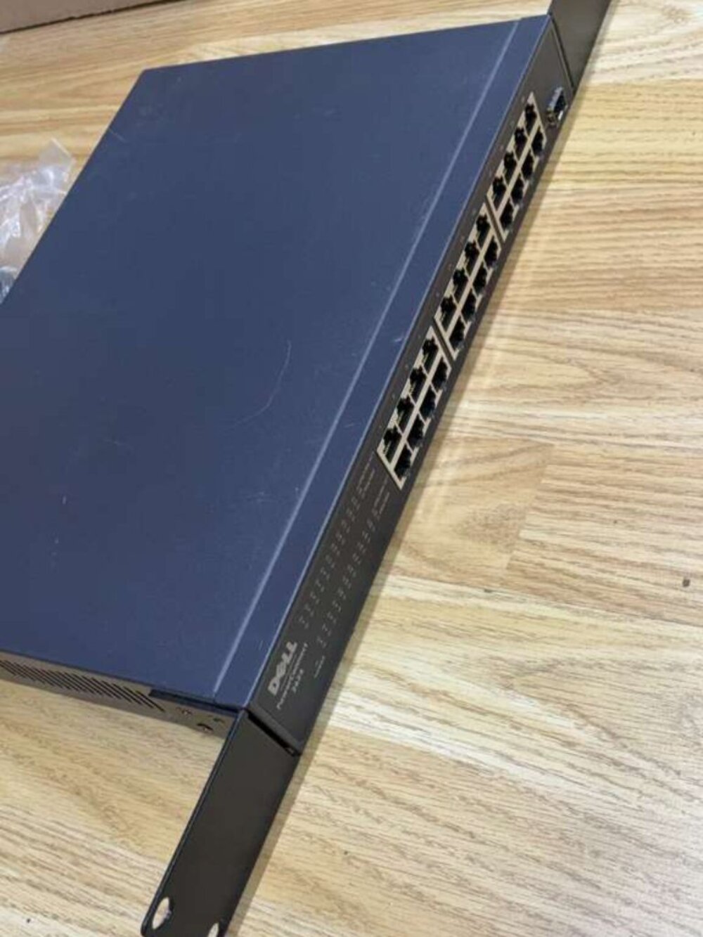 Dell PowerConnect 2624 24-Port Fast Ethernet Managed Rackmount Network Switch
